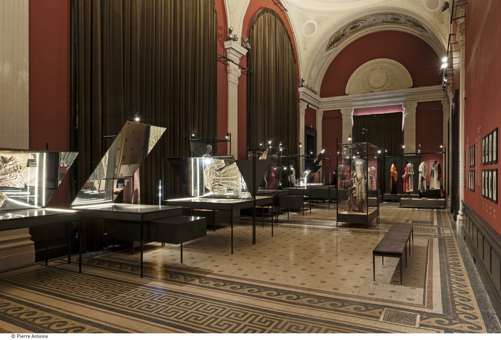 LANVIN_GALLIERA_6355